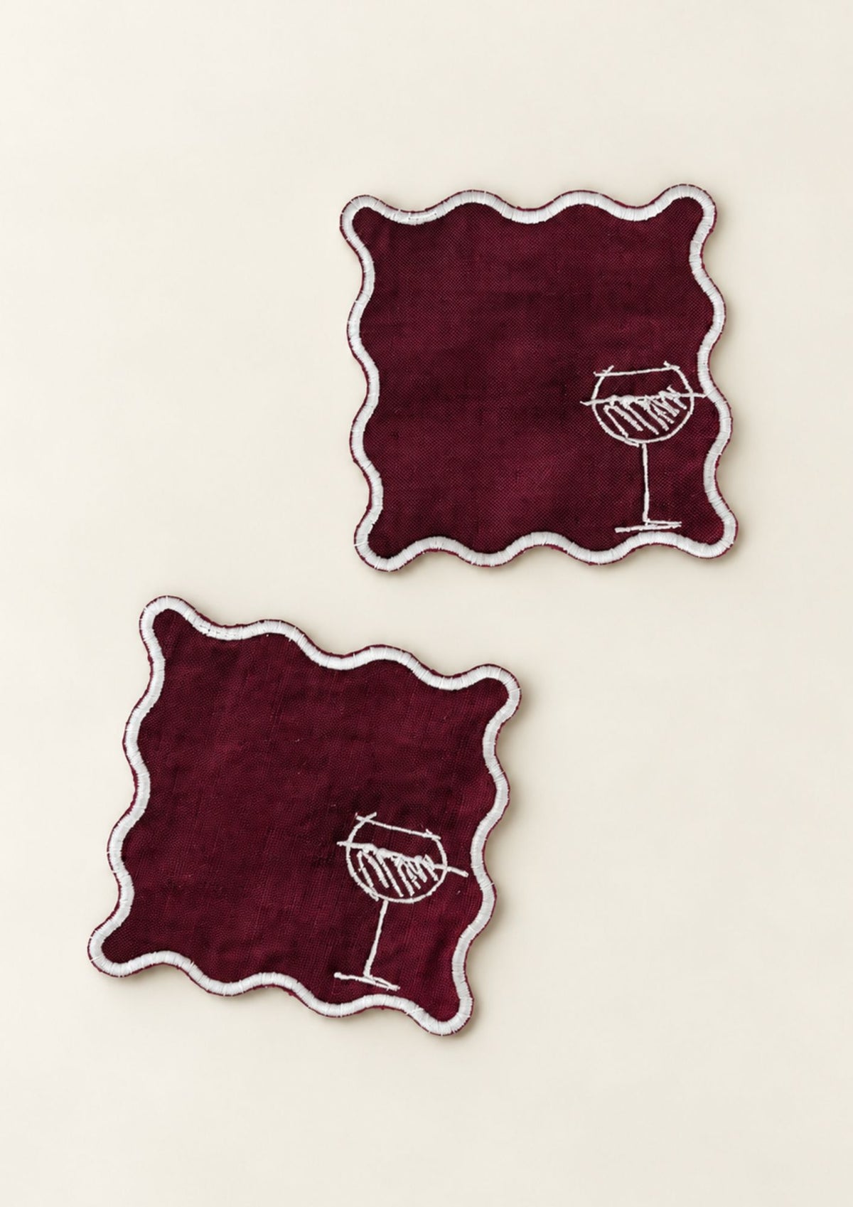 wavy wine coaster
