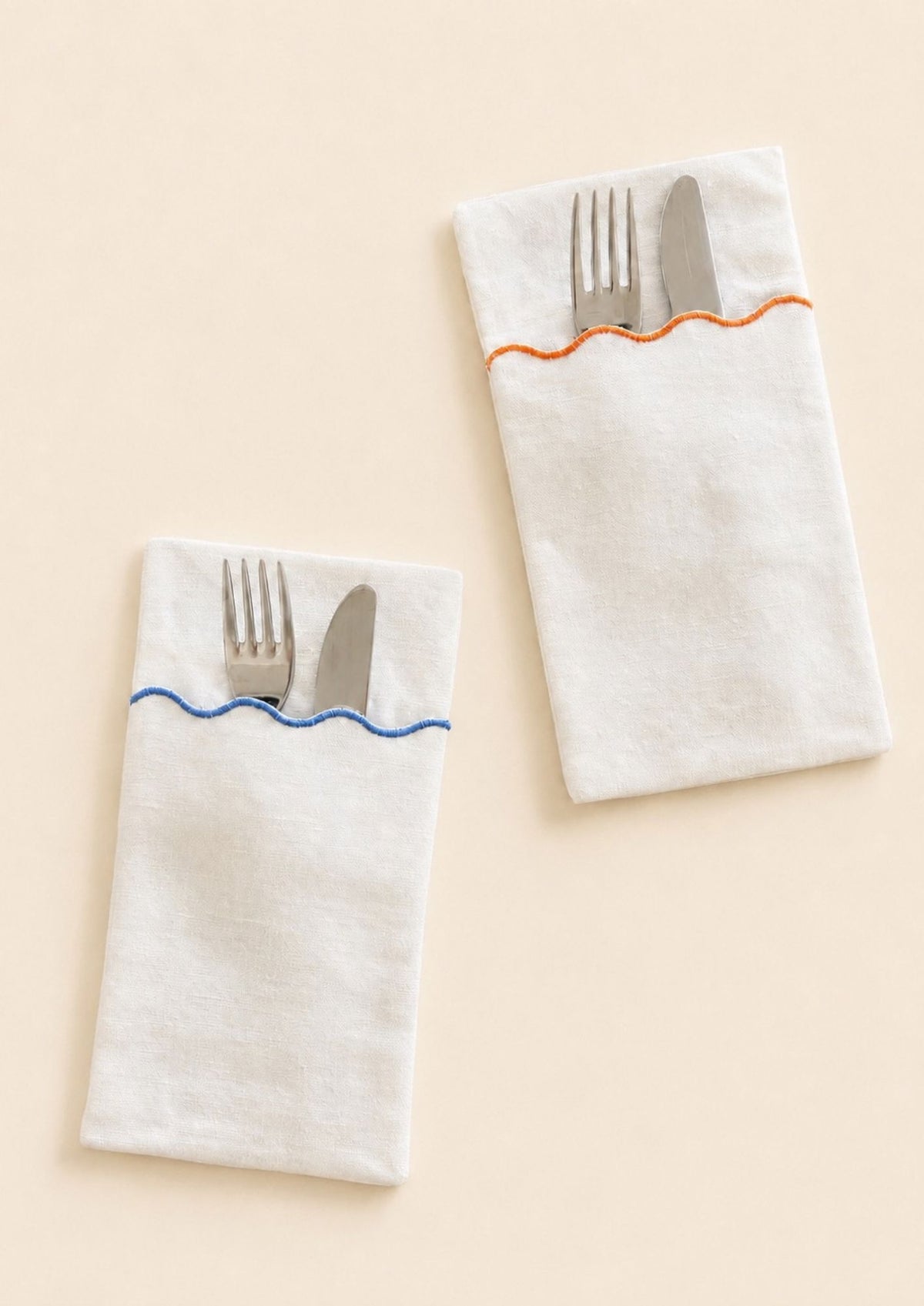 wavy cutlery pocket