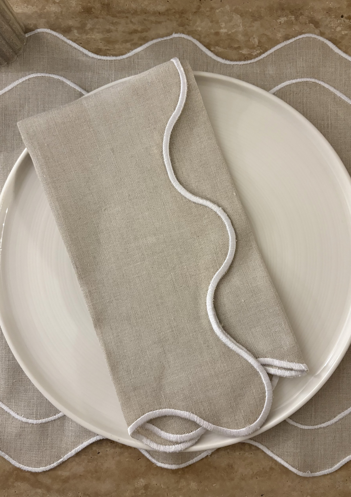 wavy napkin