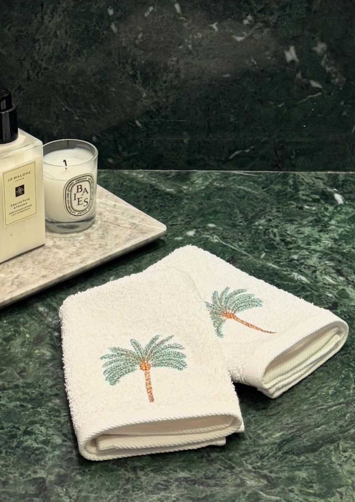palm guest hand towel