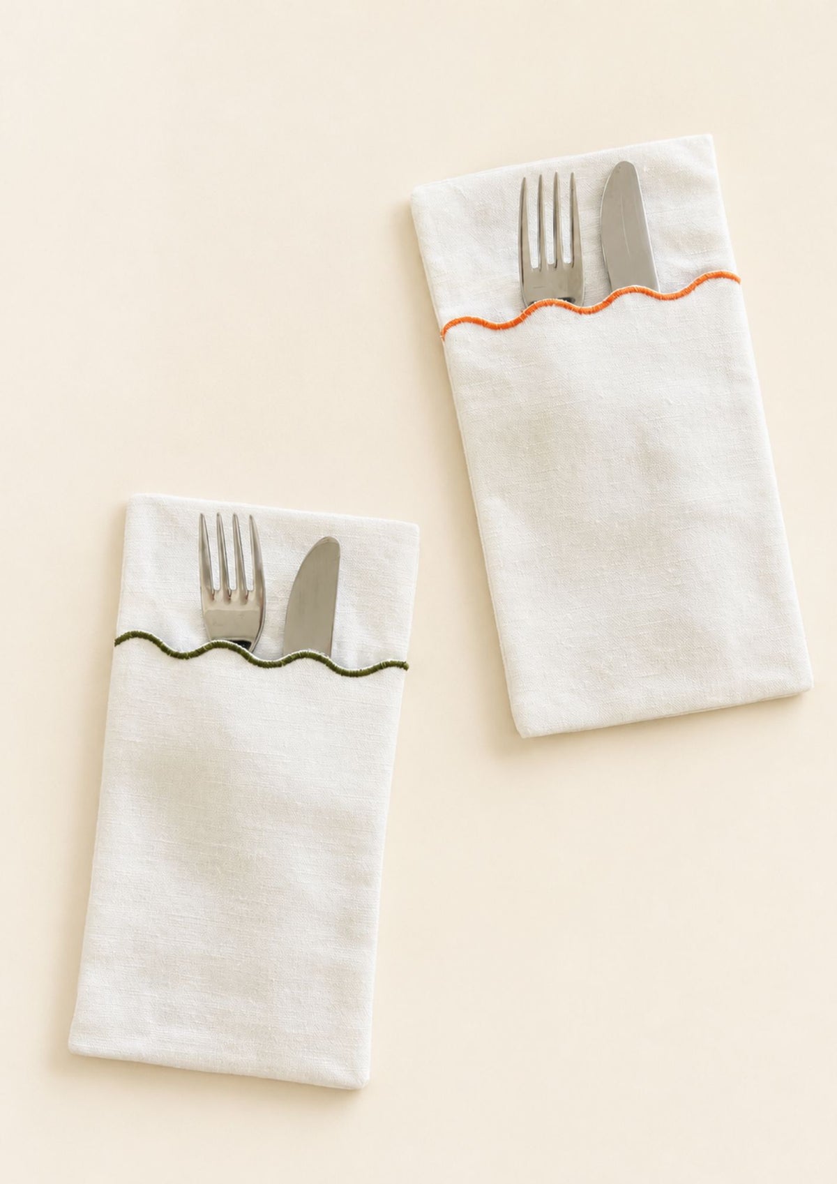 wavy cutlery pocket